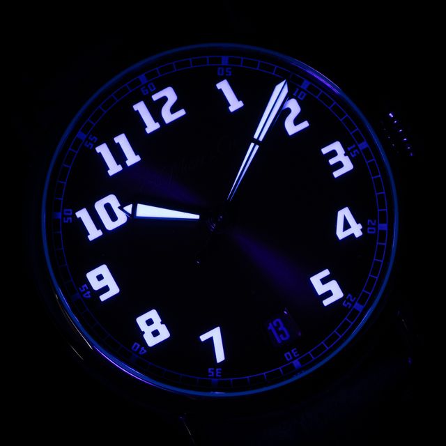 H. Moser and Cie Heritage Centre Seconds 8809-1200 Image 4